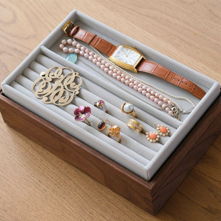 DENTO | FM Jewelry Case (With Velour Dividers)