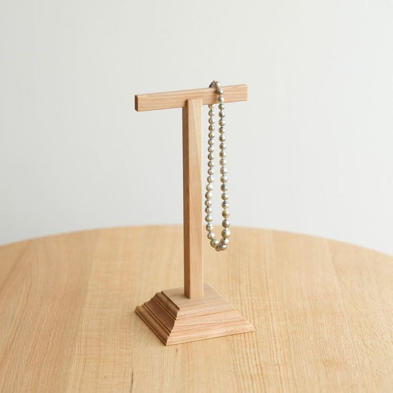 DENTO | FM Jewelry Stand