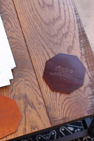 ACME | LEATHER COASTER