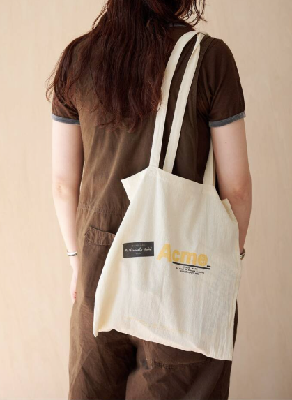 ACME | Tote 1 - Yellow