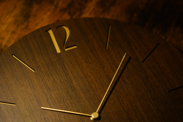 INTERZERO | PROUD Clock Walnut