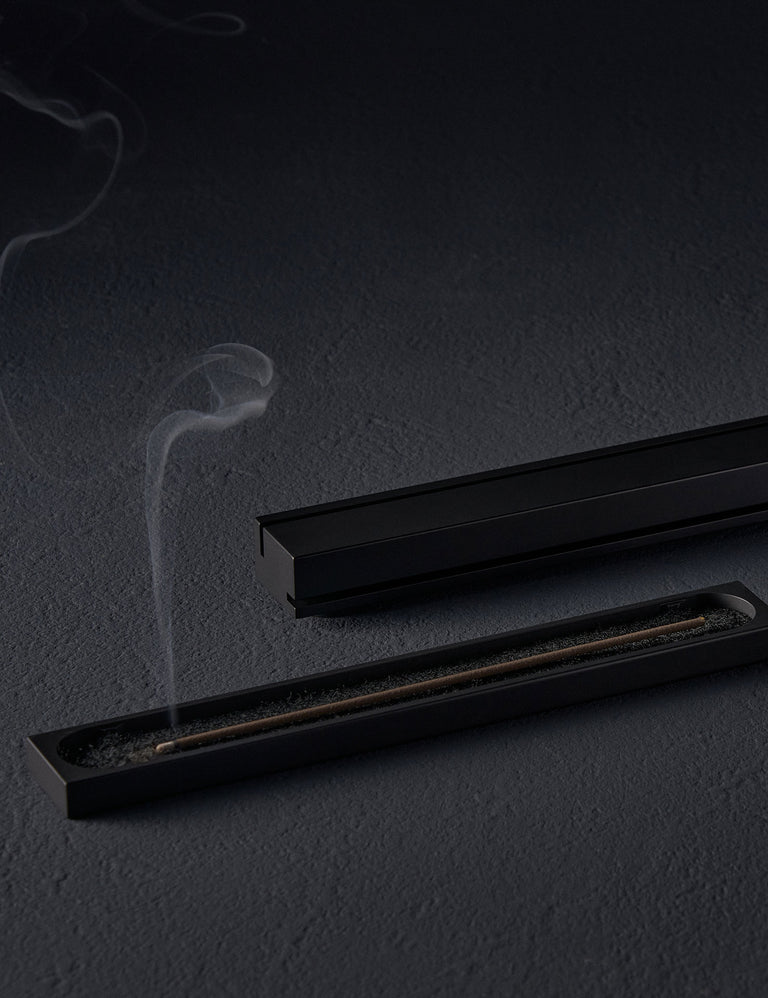 Efu Black Incense Holder -L