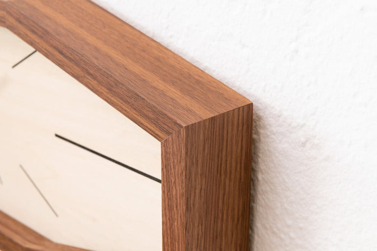 INTERZERO | LINE Clock Walnut