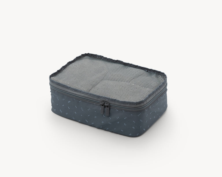 moln | Travel Organizer