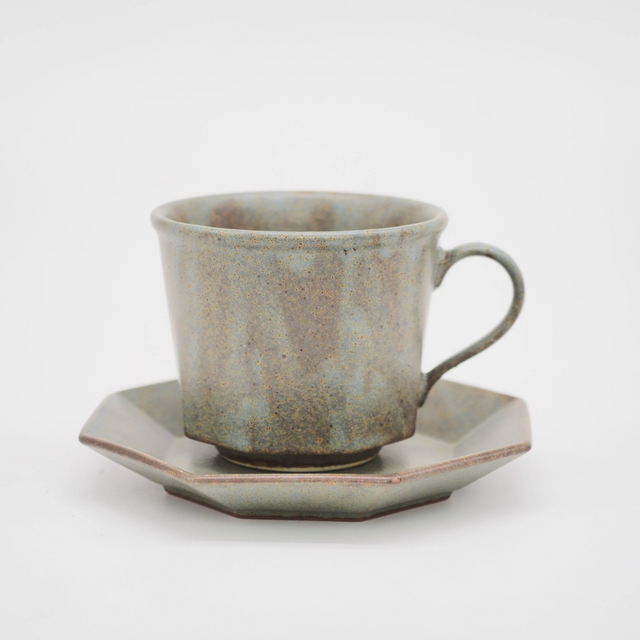 CHIPS | ANCIENT POTTERY GRAY |  Octagona CUP & SAUCER