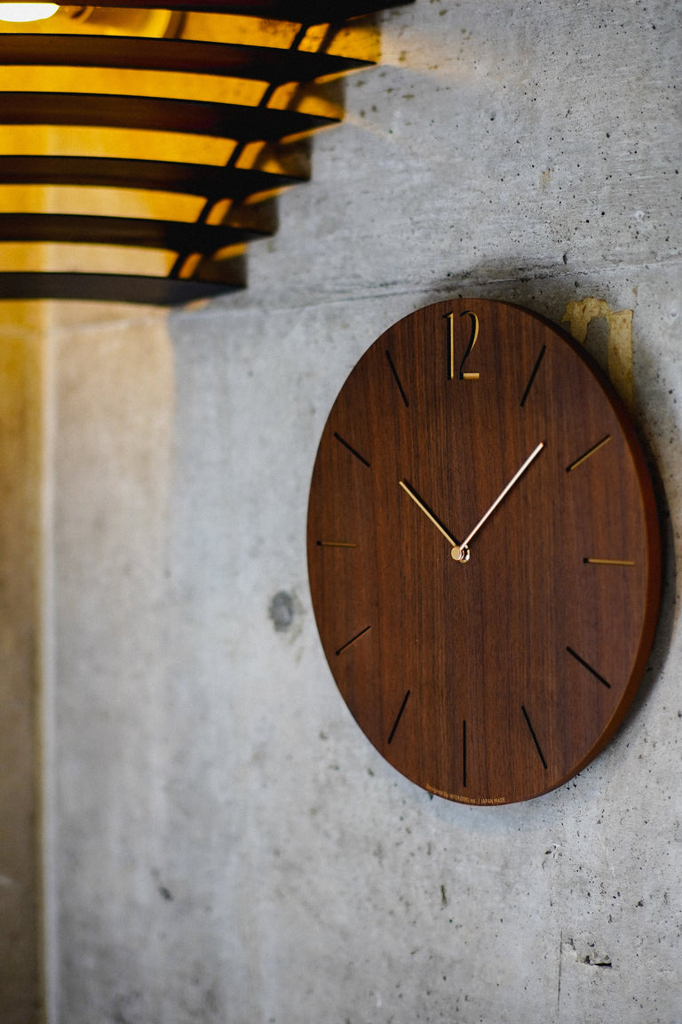 INTERZERO | PROUD Clock Walnut